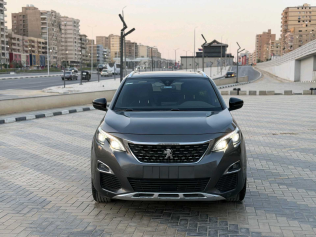 بيجو 3008 2019 رمادي أوتوماتيك مستعملة للبيع في مدينة نصر