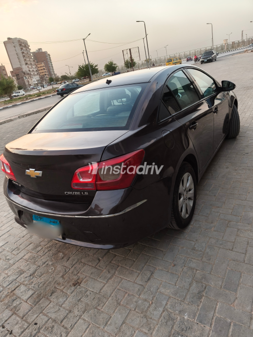 Chevrolet Cruze 2016 Brown Automatic Used for Sale in Asyut - 2