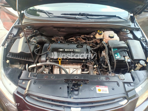 Chevrolet Cruze 2016 Brown Automatic Used for Sale in Asyut - 5