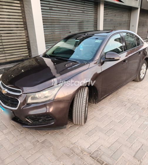 Chevrolet Cruze 2016 Brown Automatic Used for Sale in Asyut - 6