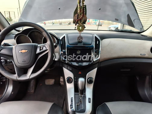 Chevrolet Cruze 2016 Brown Automatic Used for Sale in Asyut - 7