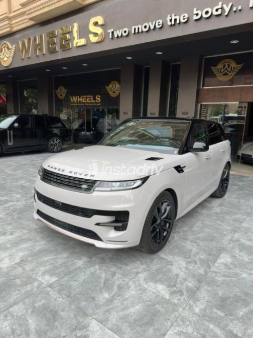 Land Rover Range Rover Sport 2025 White Automatic Used for Sale in Cairo - 1