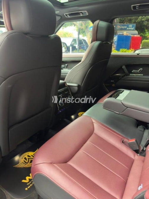 Land Rover Range Rover Sport 2025 White Automatic Used for Sale in Cairo - 7