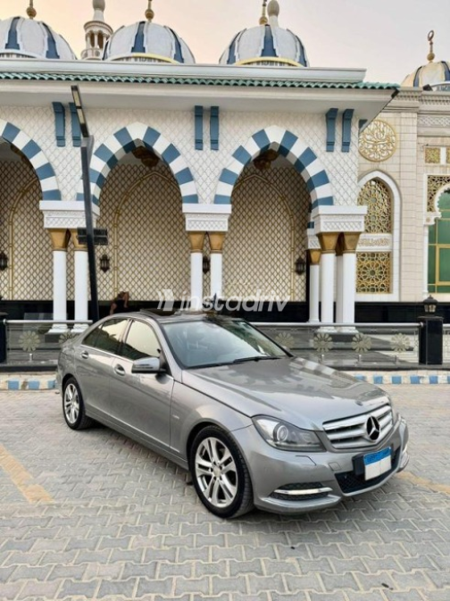 مرسيدس C 180 2012 فضي أوتوماتيك مستعملة للبيع في مصر الجديدة - 2