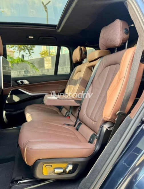BMW X7 2020 Dark Blue Automatic Used for Sale in Cairo - 7
