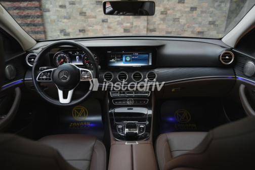 Mercedes E 180 2019 Gray Automatic Used for Sale in Nasr city - 6