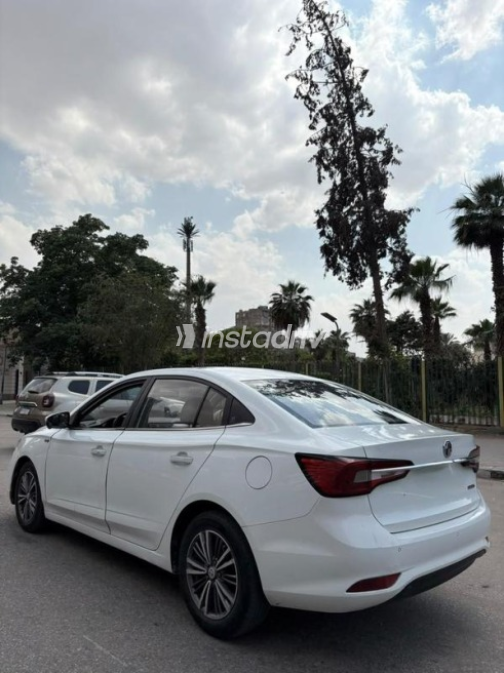 MG 5 2021 White Automatic Used for Sale in Nasr city - 8