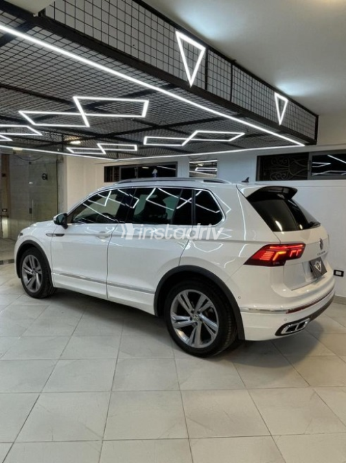 Volkswagen Tiguan 2024 White Automatic Used for Sale in 6 October - 4