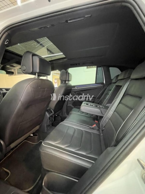 Volkswagen Tiguan 2024 White Automatic Used for Sale in 6 October - 7
