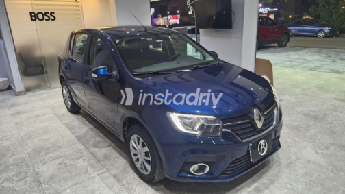 Renault Sandero 2019 Dark Blue Automatic Used for Sale in Nasr city - 1