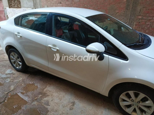 Kia Rio 2013 White Automatic Used for Sale in Gharbia - 2
