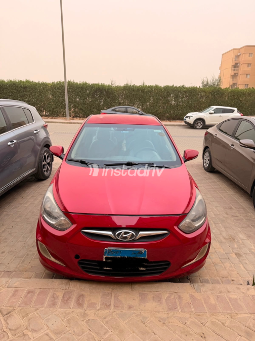 Hyundai Accent RB 2012 Red Automatic Used for Sale in Giza - 1