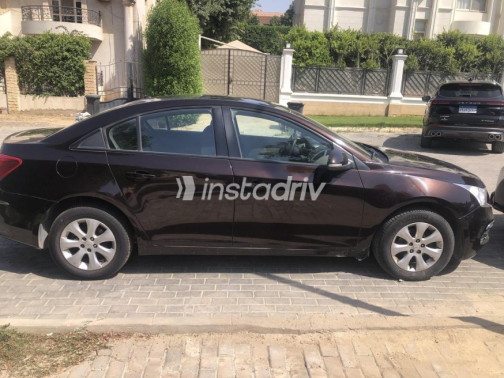 Chevrolet Cruze 2016 White Automatic Used for Sale in Greater Cairo ( Cairo + Giza) - 5
