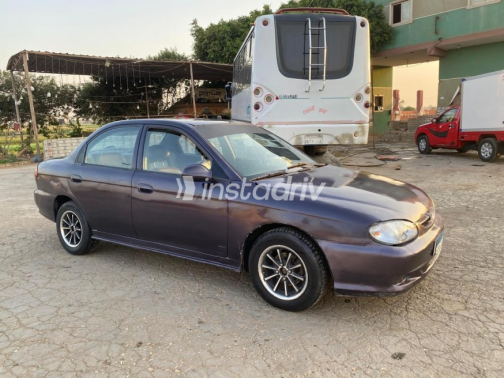 Kia Sephia 1999 Gray Manual Used for Sale in Cairo - 5