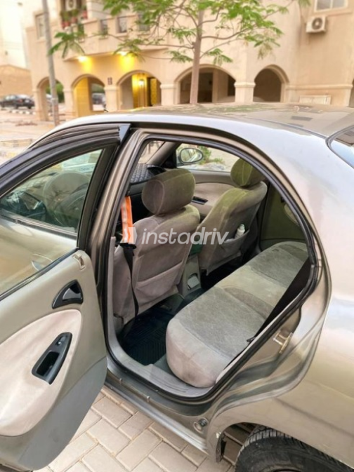 دايو نوبيرا 2 2001 ذهبي يدوي مستعملة للبيع في حدائق اكتوبر - 7