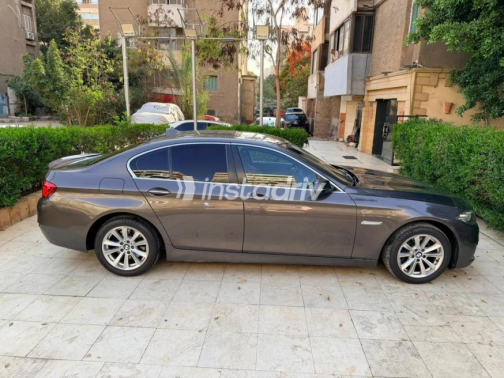 BMW 520 2014 Gray Automatic Used for Sale in Cairo - 2