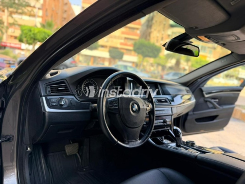 BMW 520 2014 Gray Automatic Used for Sale in Cairo - 9