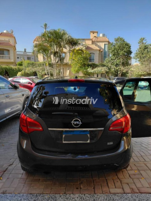 Opel Meriva 2016 Petroleum Automatic Used for Sale in Cairo - 2