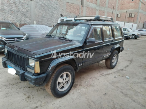 Jeep Cherokee 1997 Black Automatic Used for Sale in 6 October - 1