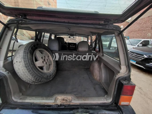 Jeep Cherokee 1997 Black Automatic Used for Sale in 6 October - 2