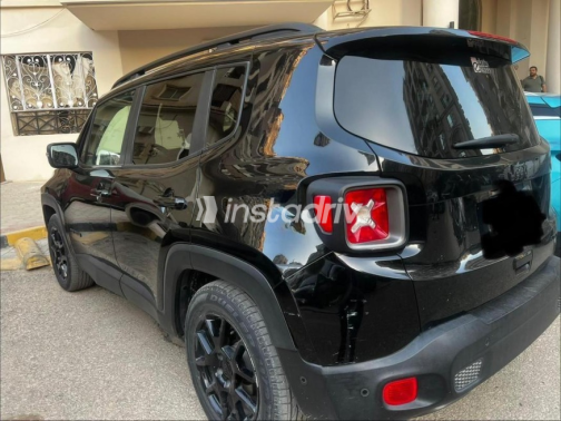 Jeep Renegade 2021 White Automatic Used for Sale in Greater Cairo ( Cairo + Giza) - 4