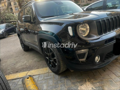 Jeep Renegade 2021 White Automatic Used for Sale in Greater Cairo ( Cairo + Giza) - 5