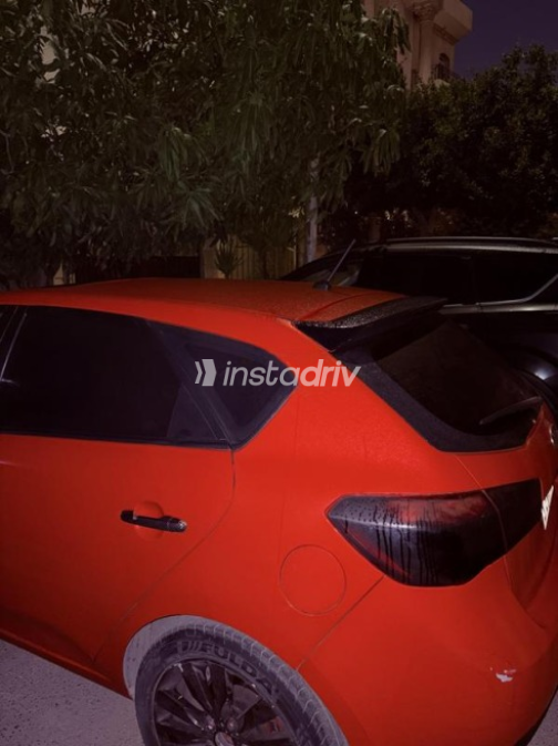 Kia Cerato 2012 Red Automatic Used for Sale in Cairo - 5