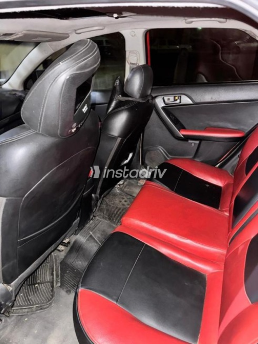 Kia Cerato 2012 Red Automatic Used for Sale in Cairo - 9