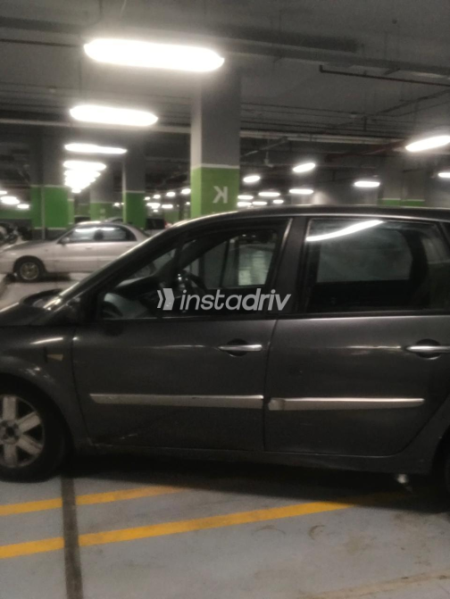 Renault Scenic 2005 Gray Automatic Used for Sale in Nasr city - 1