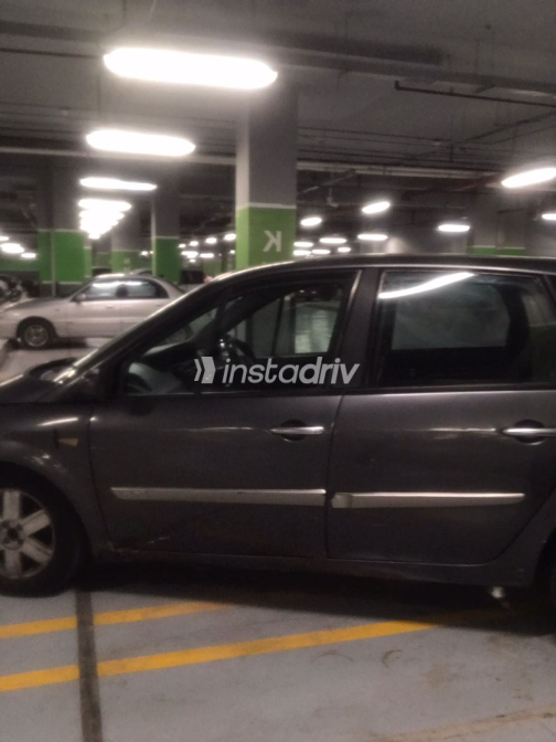 Renault Scenic 2005 Gray Automatic Used for Sale in Nasr city - 8
