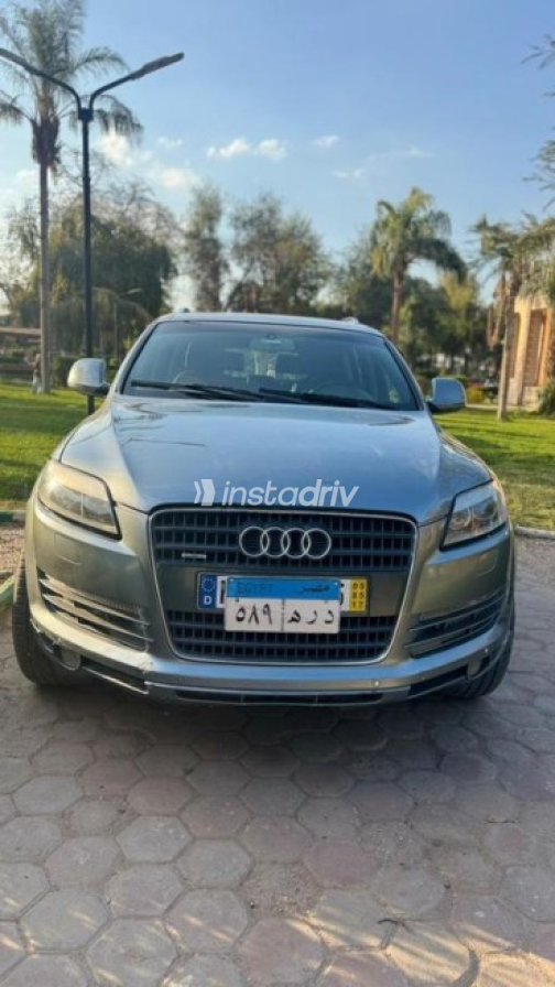 Audi Q7 2008 Silver Automatic Used for Sale in Giza - 1