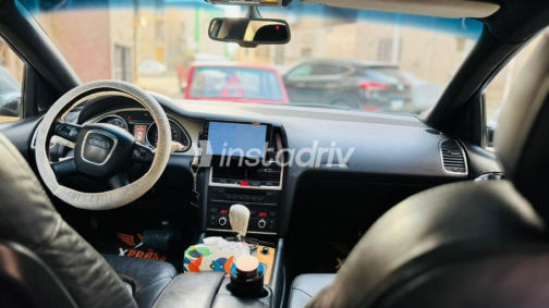 Audi Q7 2008 Silver Automatic Used for Sale in Giza - 9