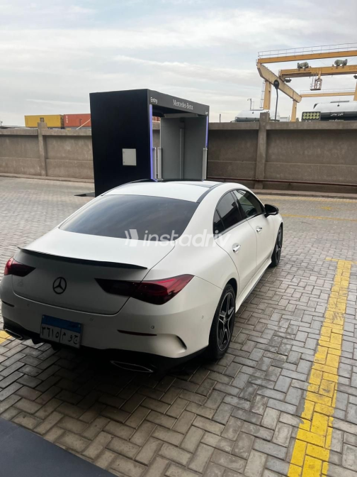 مرسيدس CLA 200 2024 أبيض أوتوماتيك مستعملة للبيع في القاهرة - 2