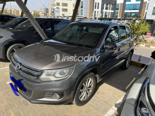 Volkswagen Tiguan 2016 Dark Gray Automatic Used for Sale in Cairo - 6