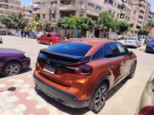 سيتروين C4 2022 برونزي أوتوماتيك مستعملة للبيع في مدينة نصر