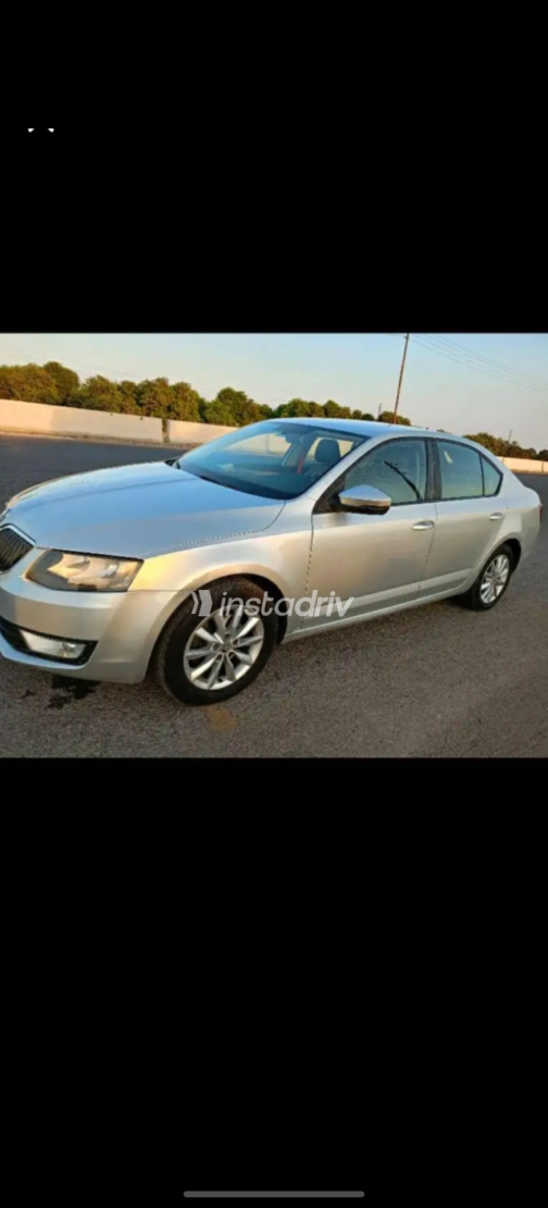 Skoda Octavia A7 2014 Silver Automatic Used for Sale in Qalyubia - 3