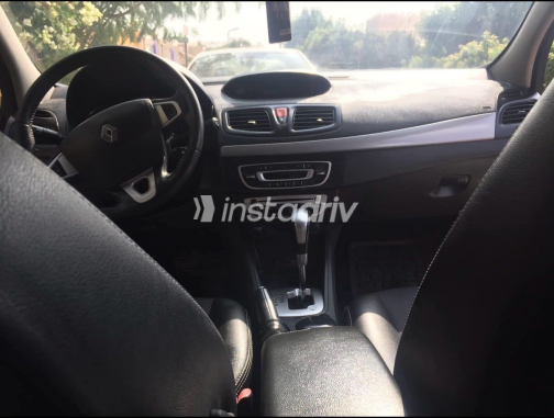 Renault Fluence 2011 Black Automatic Used for Sale in Nasr city - 7