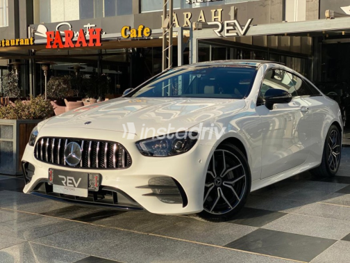 Mercedes E 300 2023 White Automatic Used for Sale in Sheikh Zayed City - 1