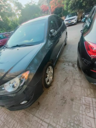 Hyundai Elantra HD 2017 Gray Automatic Used for Sale in Heliopolis