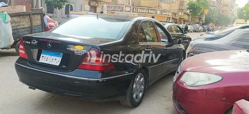 Mercedes C 200 2006 Black Automatic Used for Sale in Nasr city - 1