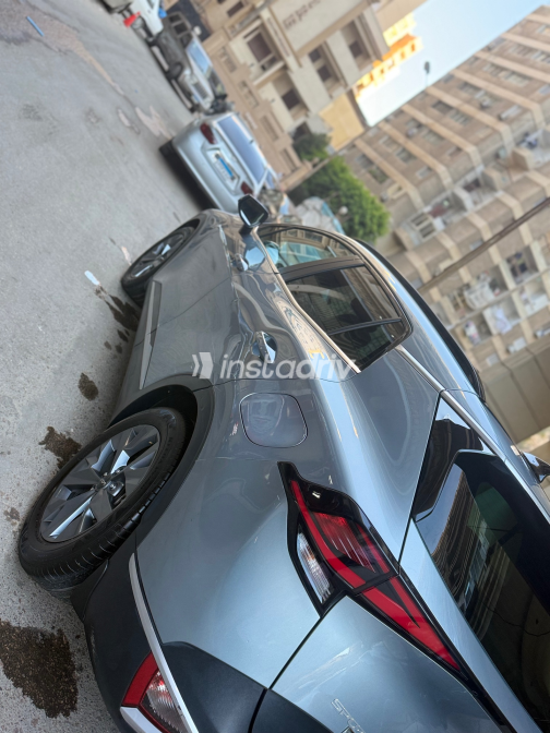 كيا سبورتاج 2024 رمادي أوتوماتيك مستعملة للبيع في الإسكندرية - 6