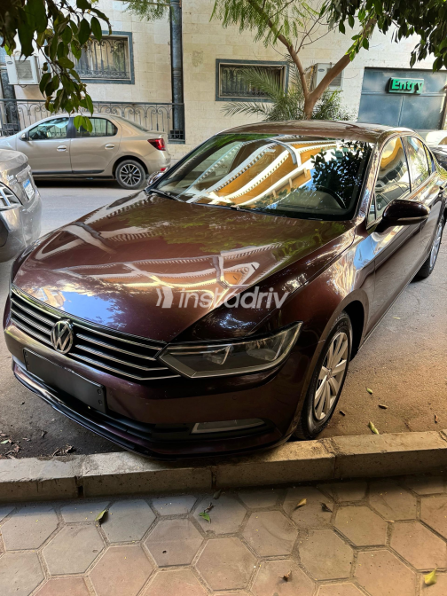 Volkswagen Passat 2017 White Automatic Used for Sale in Zamalek - 1
