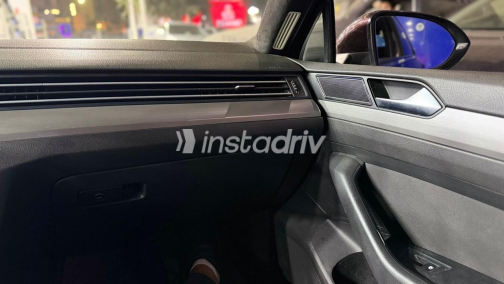Volkswagen Passat 2017 White Automatic Used for Sale in Zamalek - 4