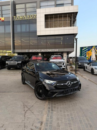 مرسيدس GLC 300 2025 أسود أوتوماتيك مستعملة للبيع في القاهرة