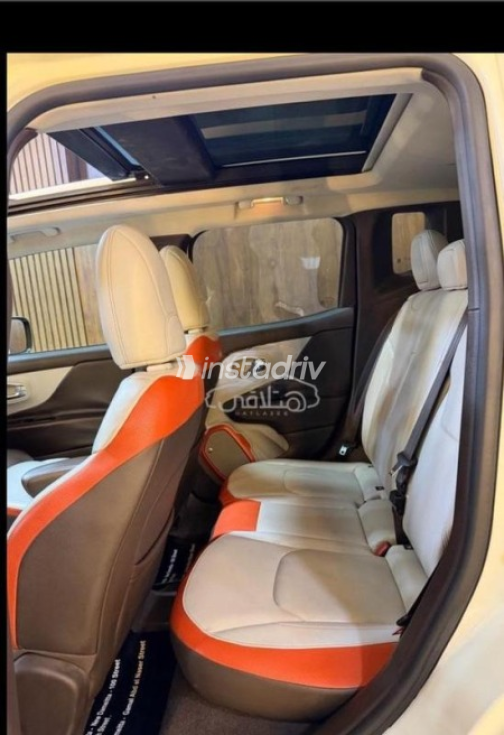 Jeep Renegade 2016 White Automatic Used for Sale in 6 October - 5
