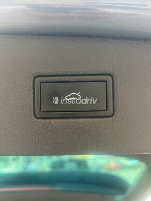Volkswagen Tiguan 2024 Gray Automatic Used for Sale in Giza - 2