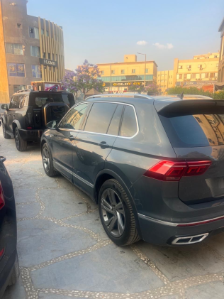 Volkswagen Tiguan 2024 Gray Automatic Used for Sale in Giza