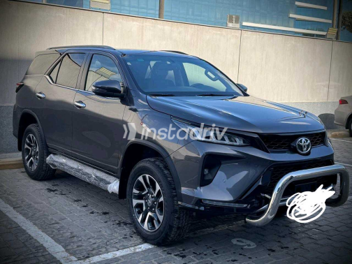 Toyota Fortuner 2026 Gray Automatic Used for Sale in Giza - 2
