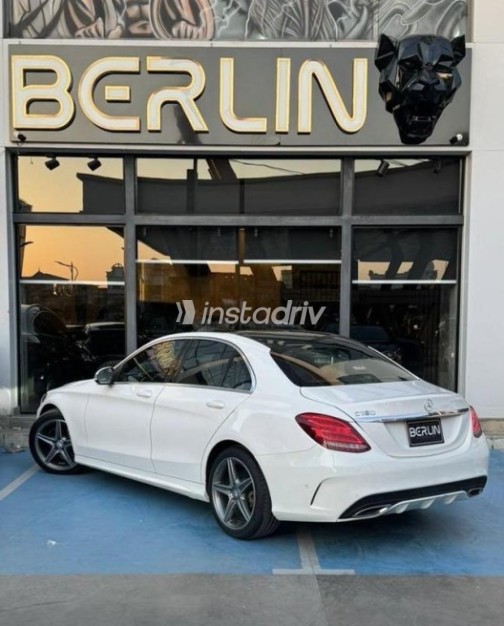 Mercedes C 180 2017 White Automatic Used for Sale in Cairo - 4