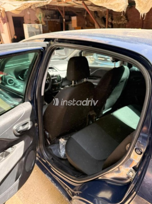 Fiat Punto 2016 Dark Blue Automatic Used for Sale in Cairo - 8